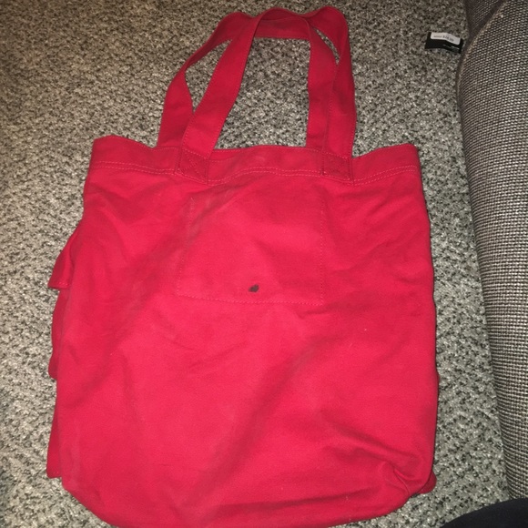 Red ruffle Hollister travel tote - Picture 2 of 3
